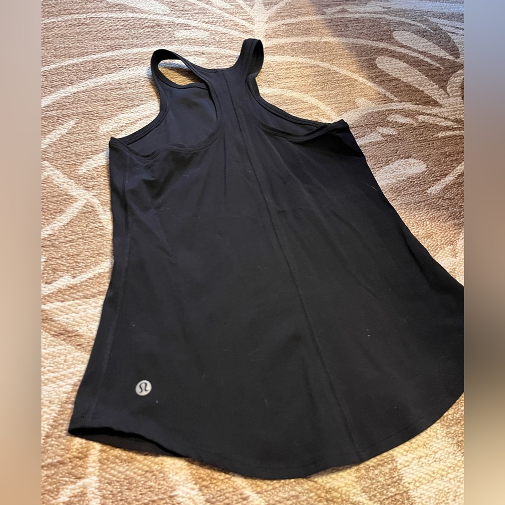 Lululemon tank top